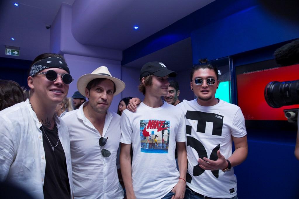 Российские звезды на премьере комедии в Баку (ФОТО/ВИДЕО)