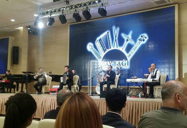Незабываемый вечер: концерт Анвера Садыгова и ансамбля "Qaytağı" (ФОТО)