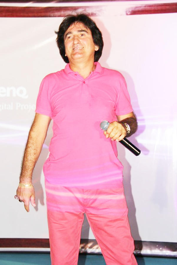 Как азербайджанские звезды и молодежь поздравили команду "Карабах" (ФОТО)