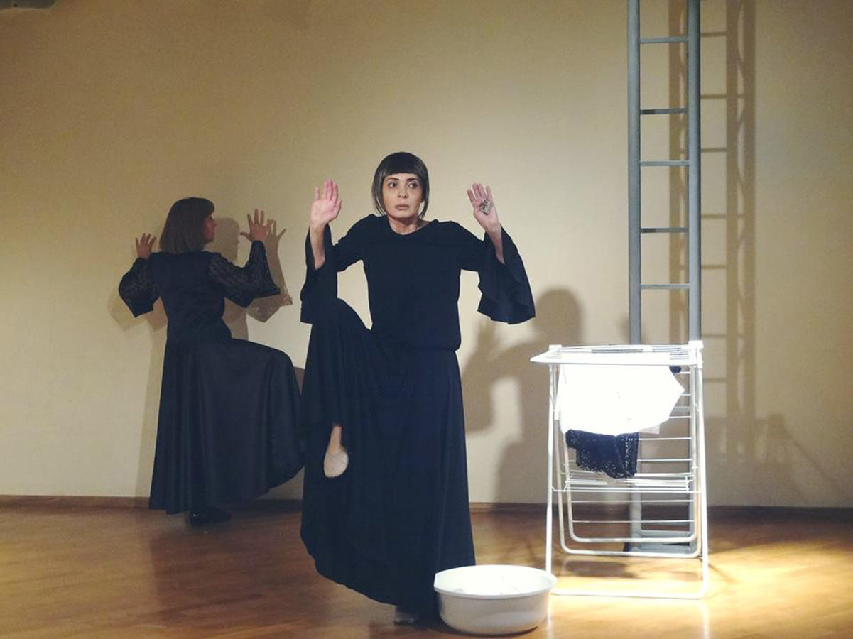 Микаил Микаилов и Гюльзар Гурбанова награждены медалью ТЮРКСОЙ  в Казахстане (ФОТО)