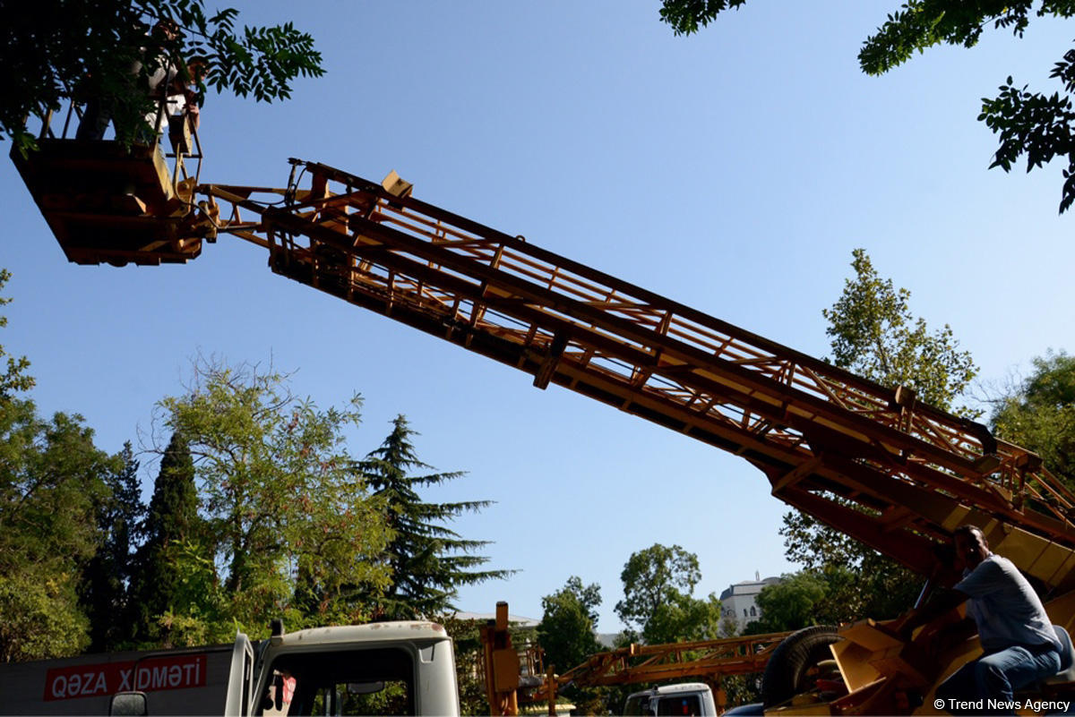 Гаджибала Абуталыбов: Кафе "26" будет закрыто, соответствующие лица будут привлечены к уголовной ответственности (ФОТО)