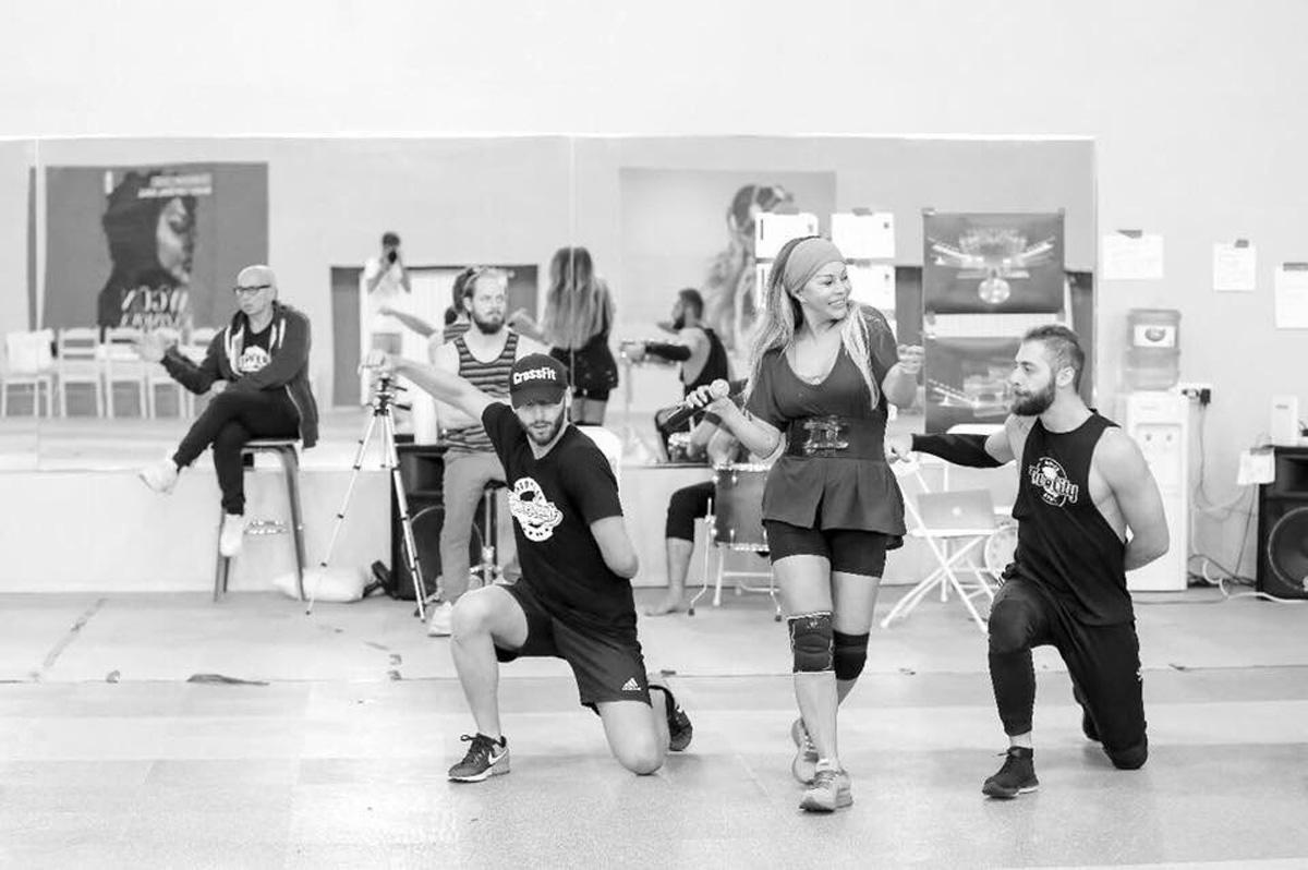 Ночные репетиции Айгюн Кязымовой и воплощение мечты о полете (ВИДЕО, ФОТО)