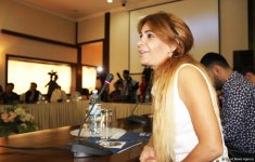 Гюльянаг Мамедова презентовала клип "Giley" c участием известных деятелей культуры (ВИДЕО, ФОТО)