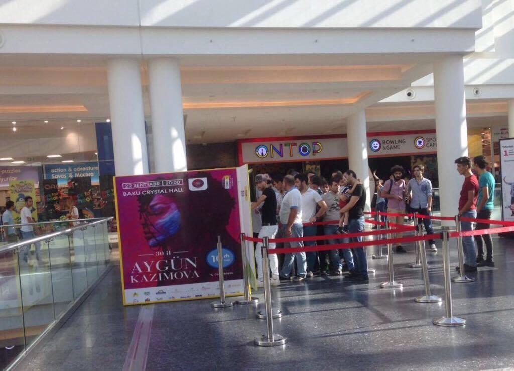 Ажиотаж вокруг феерического шоу Айгюн Кязымовой (ФОТО)