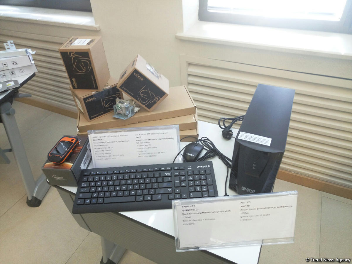 Китай поставил Азербайджану ИКТ-оборудование (ФОТО)