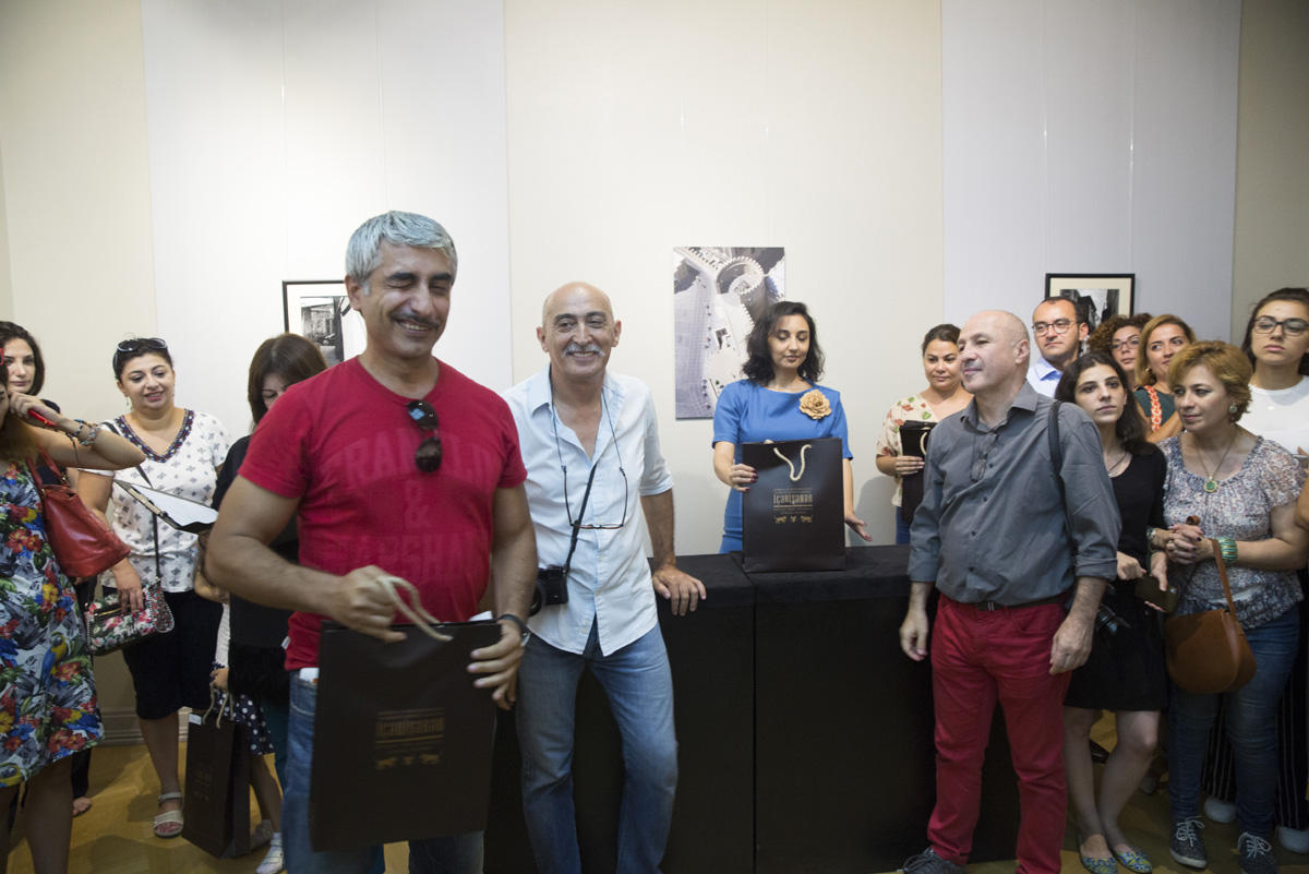 В Ичери шехер прошла церемония награждения лучших фотографов BakuPhoto 2017 (ФОТО)