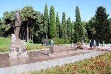 В Азербайджане отмечается день нефтяника (ФОТОРЕПОРТАЖ)