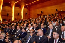 В Азербайджане отмечается день нефтяника (ФОТОРЕПОРТАЖ)