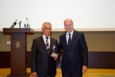 В Азербайджане отмечается день нефтяника (ФОТОРЕПОРТАЖ)