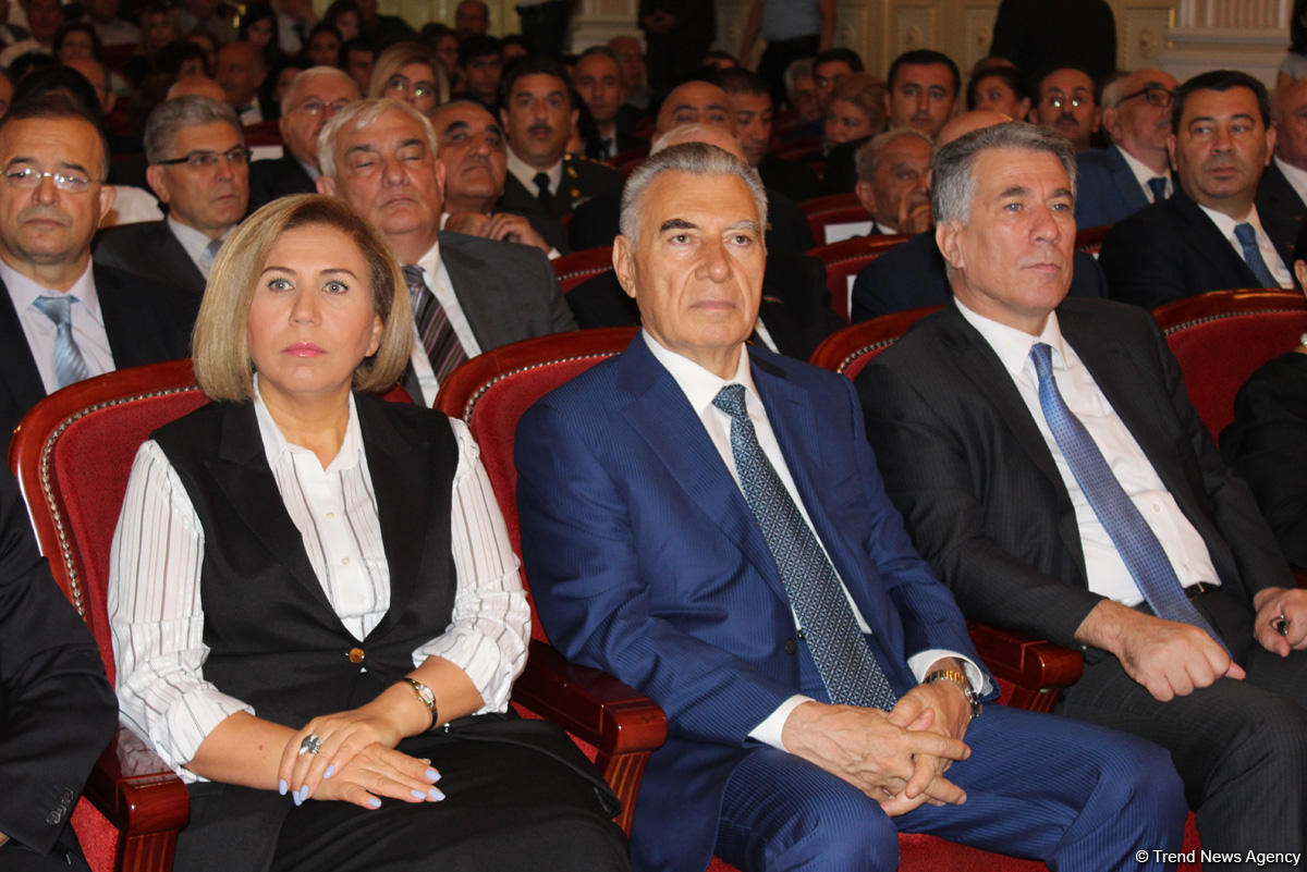 В Бакинском госуниверситете прошло мероприятие, посвященное 85-летию видного ученого Рафиги Алиевой (ФОТО)