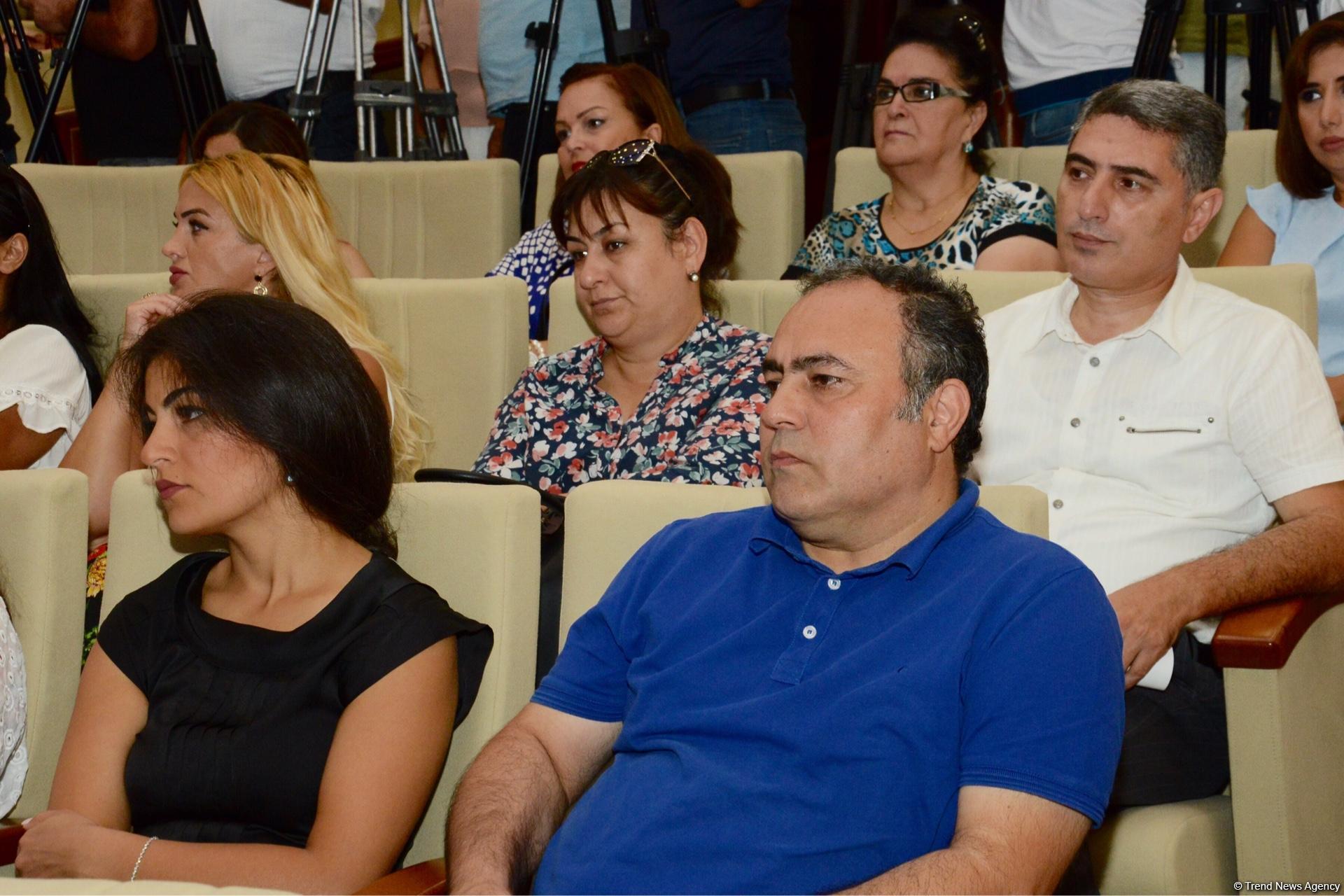 Москву ждет грандиозная премьера "Лейли и Меджнун": С восточной любовью из Баку! (ФОТО)