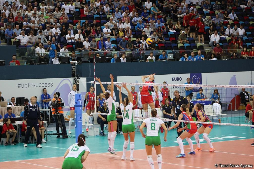 Азербайджанские волейболистки одержали первую победу в рамках Евро-2017 (ФОТО)