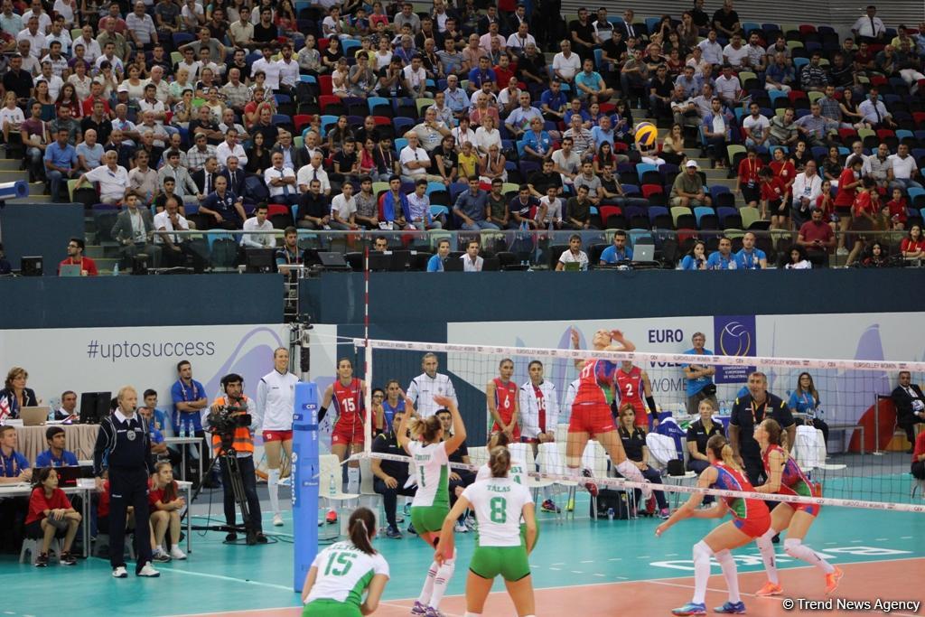 Азербайджанские волейболистки одержали первую победу в рамках Евро-2017 (ФОТО)