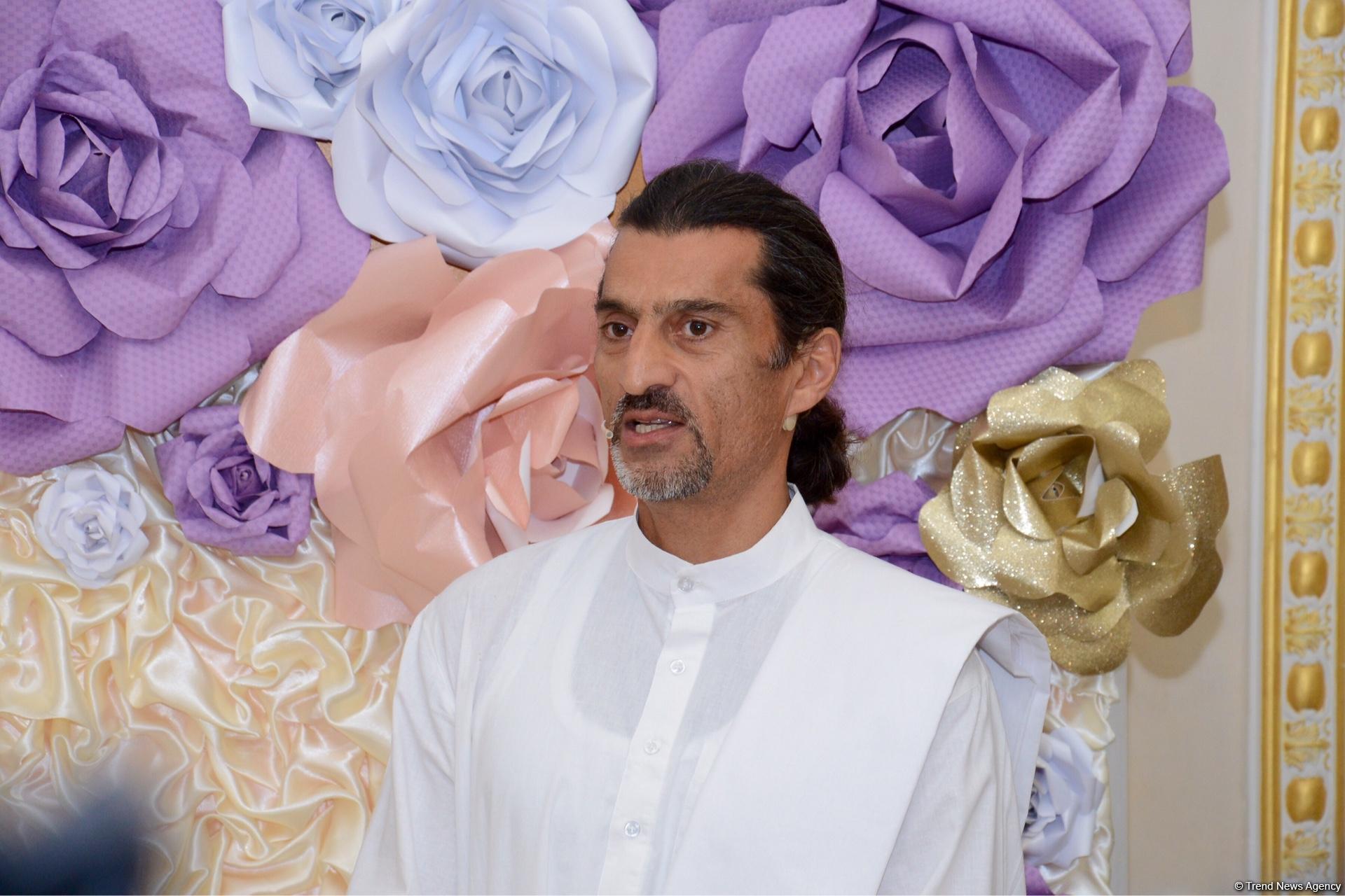 В Баку открылась "Школа классической йоги" (ФОТО)