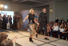 В Баку прошел необычный вечер моды - дефиле сопровождалось поэзией (ФОТО)