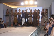 В Баку прошел необычный вечер моды - дефиле сопровождалось поэзией (ФОТО)