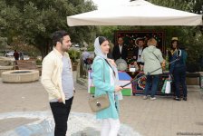 Это праздник каждого, кто хоть раз ощутил себя путешественником – фестиваль в Баку (ФОТО)