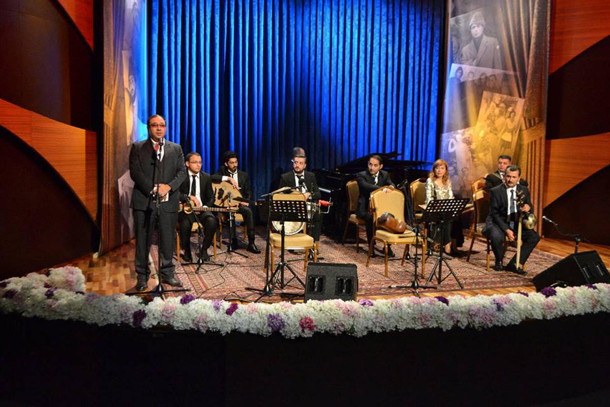 Красота азербайджанской газели (ФОТО)