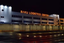 Тело всемирно известного азербайджанского ученого Лютфи Заде доставлено в Баку (ФОТО)