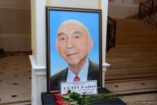 В Баку состоялась церемония прощания с Лютфи Заде (ФОТО)