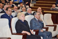 В Баку состоялась церемония прощания с Лютфи Заде (ФОТО)