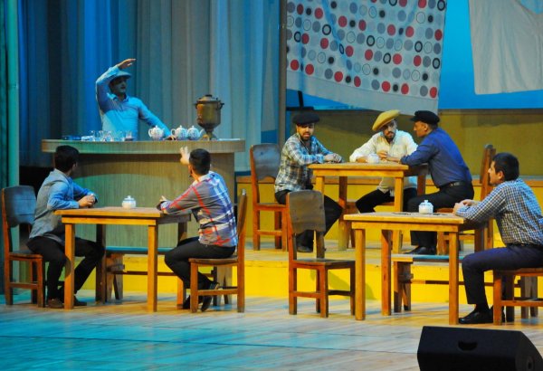 Газели и мейхана Алиаги Вахида в театральных миниатюрах – незабываемые эмоции (ФОТО)