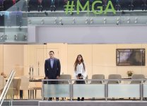 Президент Ильхам Алиев и его супруга наблюдали за игрой сборной Азербайджана по волейболу (ФОТО)