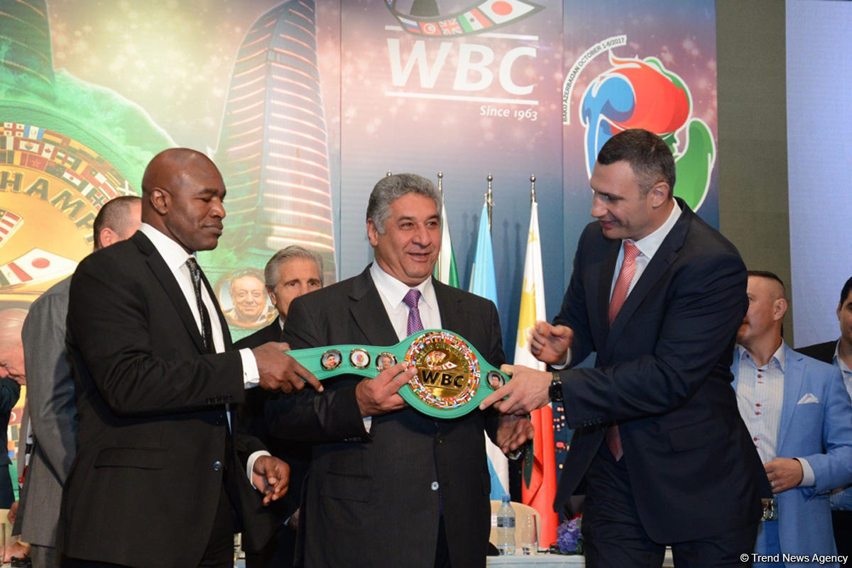 В Баку открылась 55-ая конвенция Всемирного боксерского союза (ФОТО)