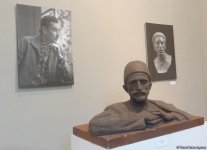 Блестящая фантазия и смелый творческий почерк: 90-летие Токая Мамедова отметили в Баку потрясающей выставкой (ФОТО)