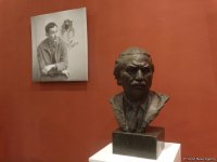 Блестящая фантазия и смелый творческий почерк: 90-летие Токая Мамедова отметили в Баку потрясающей выставкой (ФОТО)