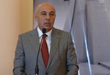 Блестящая фантазия и смелый творческий почерк: 90-летие Токая Мамедова отметили в Баку потрясающей выставкой (ФОТО)