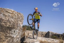 Умопомрачительные трюки мирового рекордсмена Кенни Белэй в Гобустане (ВИДЕО, ФОТО)