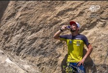 Умопомрачительные трюки мирового рекордсмена Кенни Белэй в Гобустане (ВИДЕО, ФОТО)