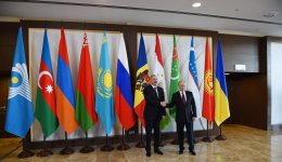 Президент Ильхам Алиев принял участие в заседании Совета глав государств СНГ в узком составе (ФОТО)