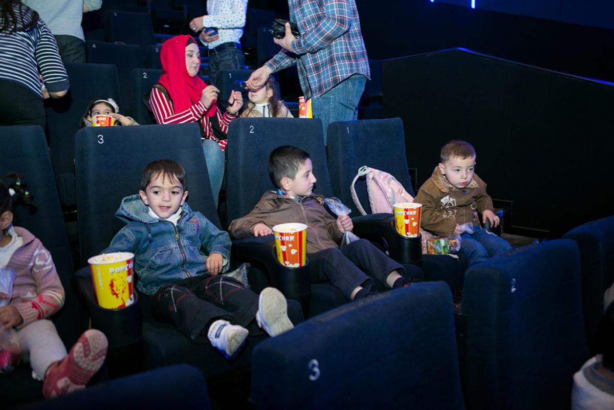 Воспитанники Детской деревни SOS Гянджа провели незабываемый день в CinemaPlus (ВИДЕО, ФОТО)