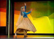 Группа "Azeri Calgary Stars" выступила в Диснейленде (ФОТО)