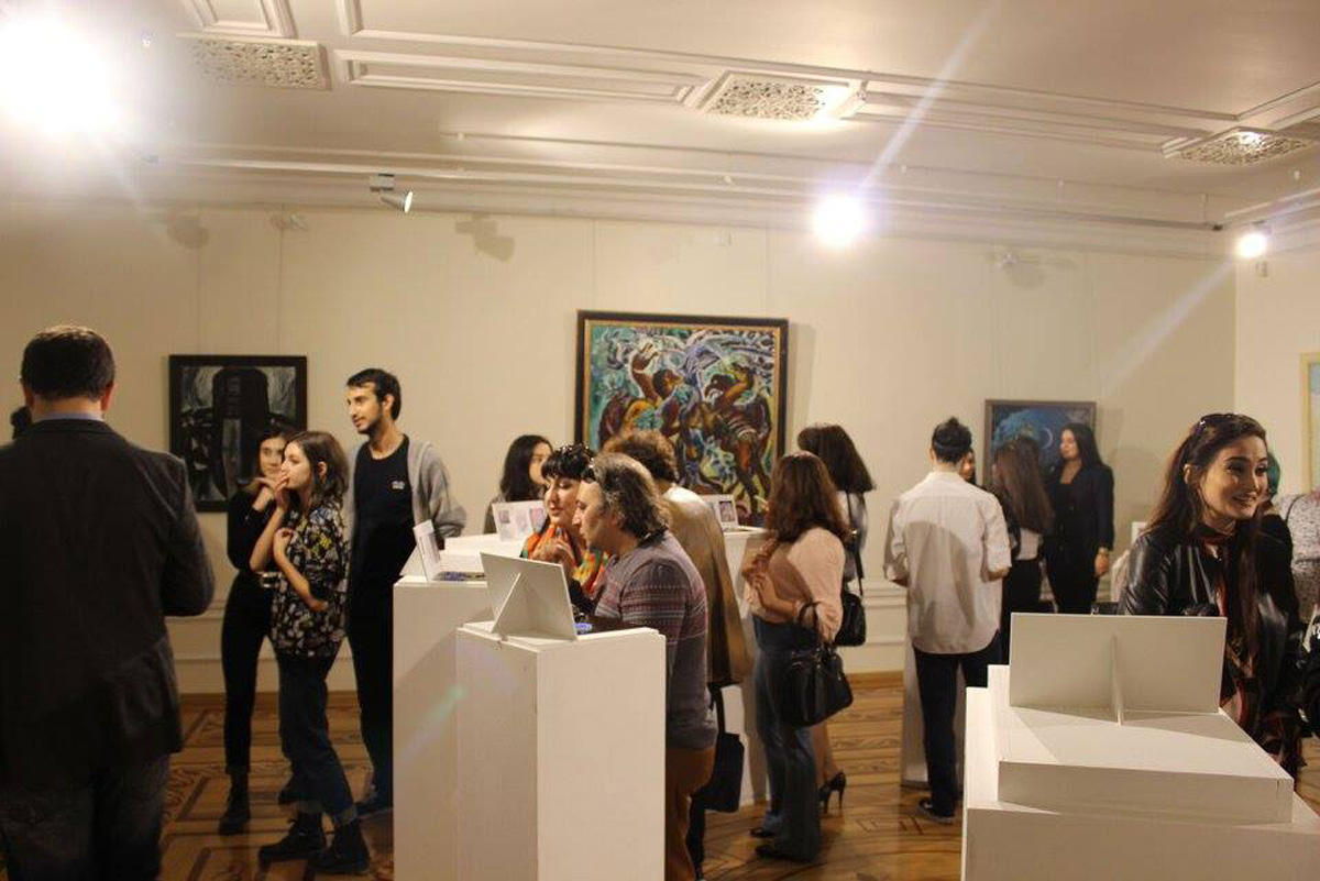 Впервые! Картины азербайджанских художников в 3D ювелирных изделиях (ФОТО)