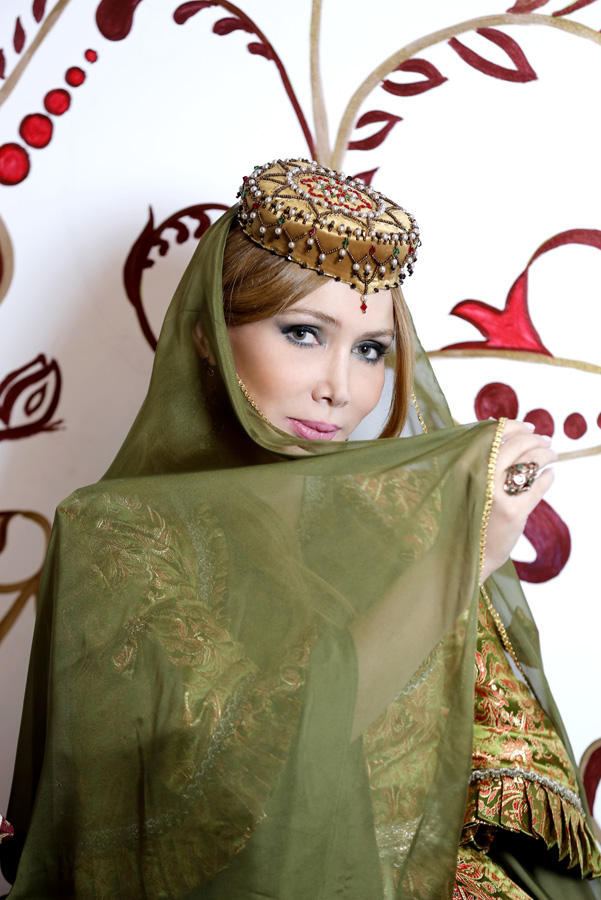 Индийское сари от Фахрии Халафовой (ФОТО)