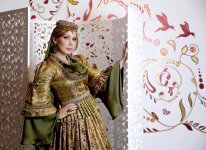 Индийское сари от Фахрии Халафовой (ФОТО)