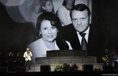 Потрясающее шоу Николая Баскова в Баку: Вот как надо отмечать день рождения! (ФОТО)