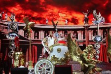 Потрясающее шоу Николая Баскова в Баку: Вот как надо отмечать день рождения! (ФОТО)