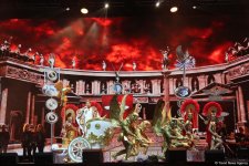 Потрясающее шоу Николая Баскова в Баку: Вот как надо отмечать день рождения! (ФОТО)