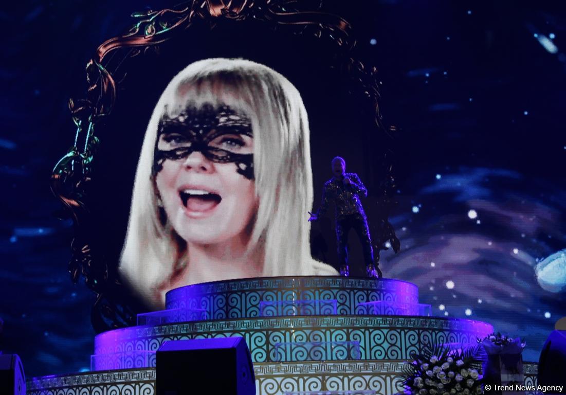 Потрясающее шоу Николая Баскова в Баку: Вот как надо отмечать день рождения! (ФОТО)