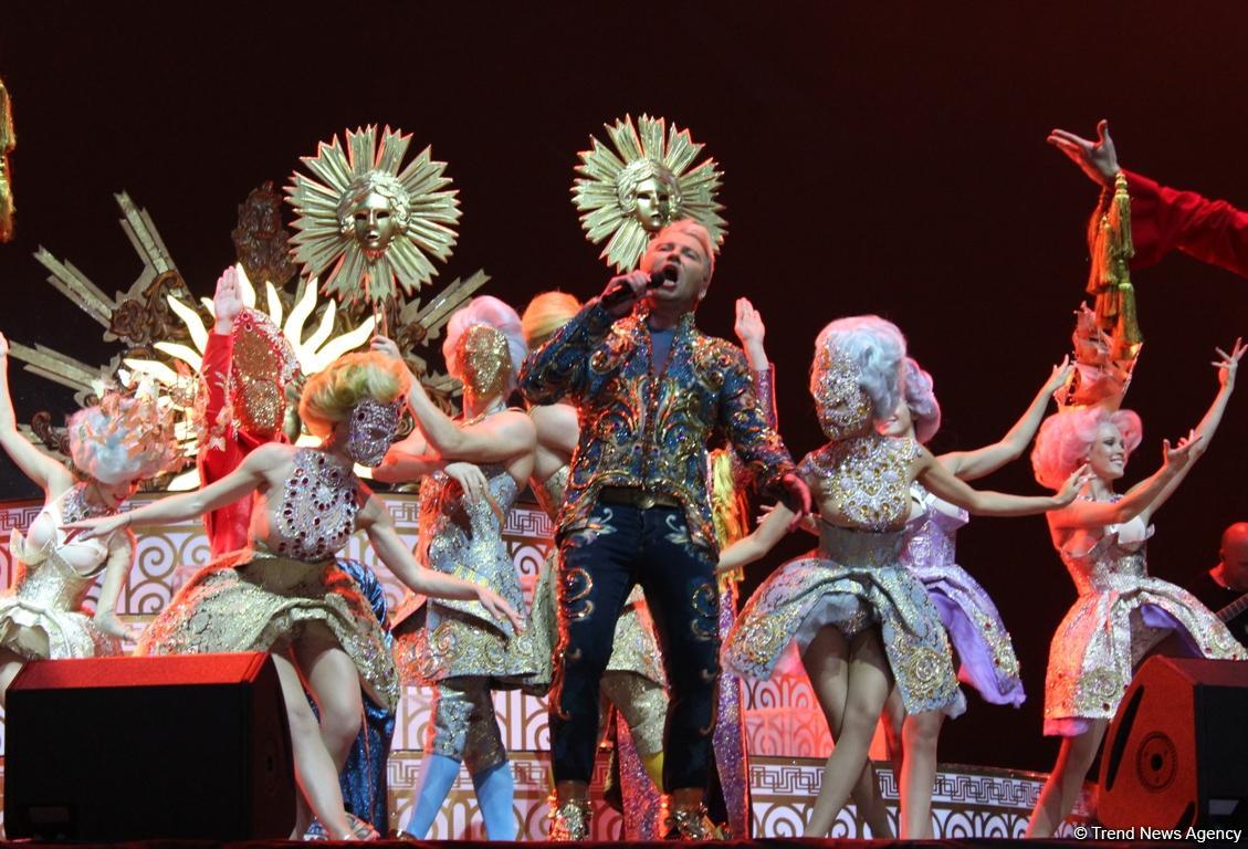 Потрясающее шоу Николая Баскова в Баку: Вот как надо отмечать день рождения! (ФОТО)