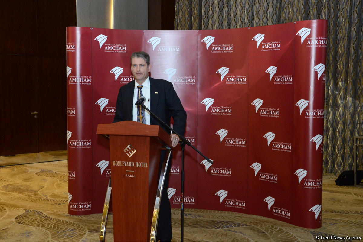 Роберт Секута: США высоко оценивают экономические реформы в Азербайджане (ФОТО)