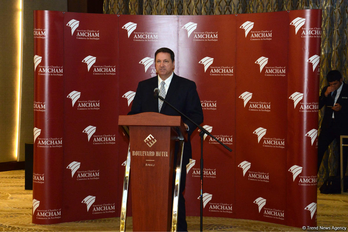 Роберт Секута: США высоко оценивают экономические реформы в Азербайджане (ФОТО)