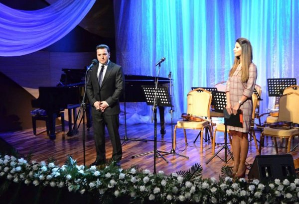 В Баку прошел гала-вечер победителей конкурса "Новые романсы" (ФОТО)