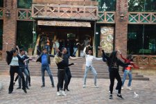 В Баку прошел флешмоб индийских танцев (ФОТО/ВИДЕО)