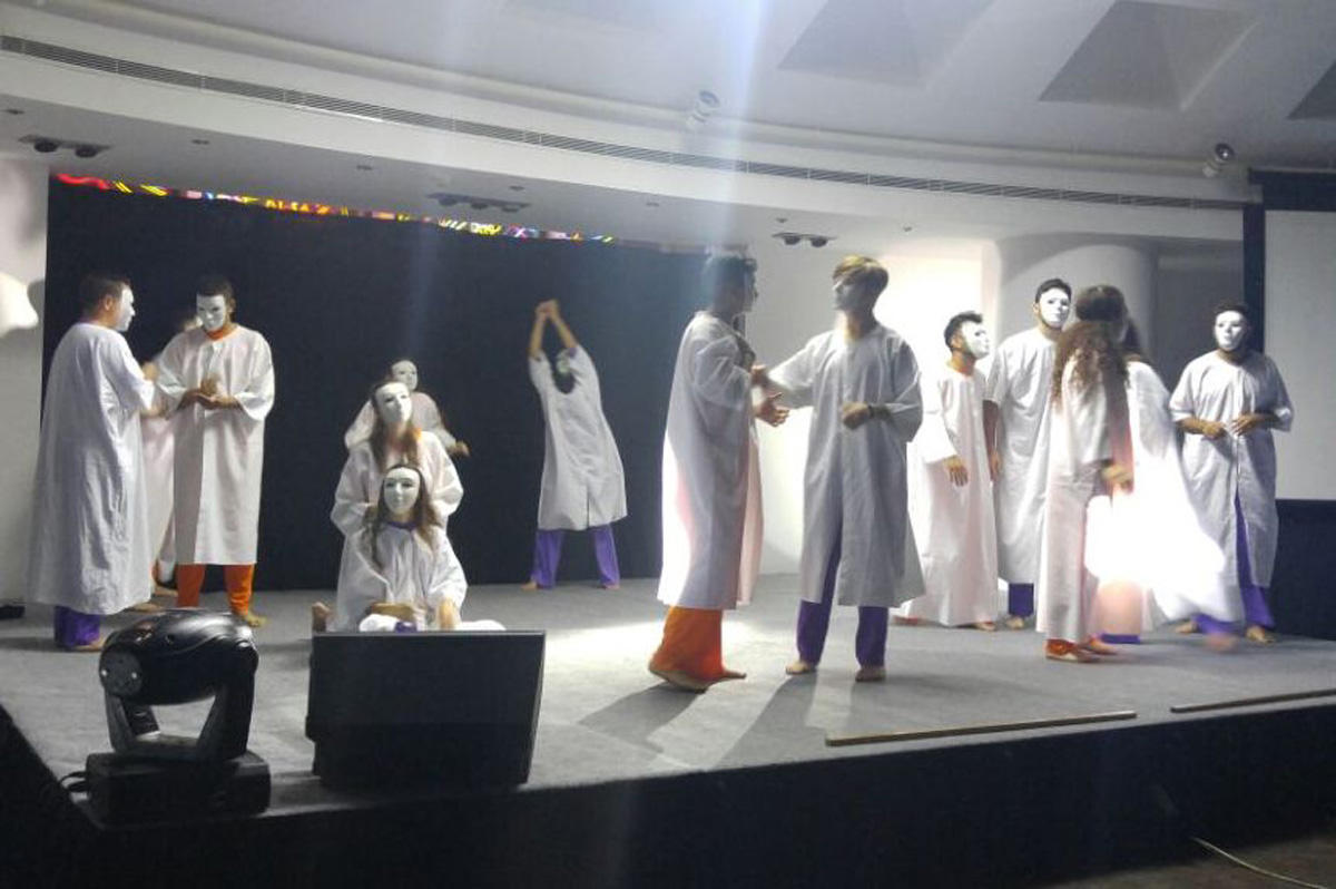 В Баку выступил израильский театр пантомимы  Beresheet LaShalom (ВИДЕО, ФОТО)