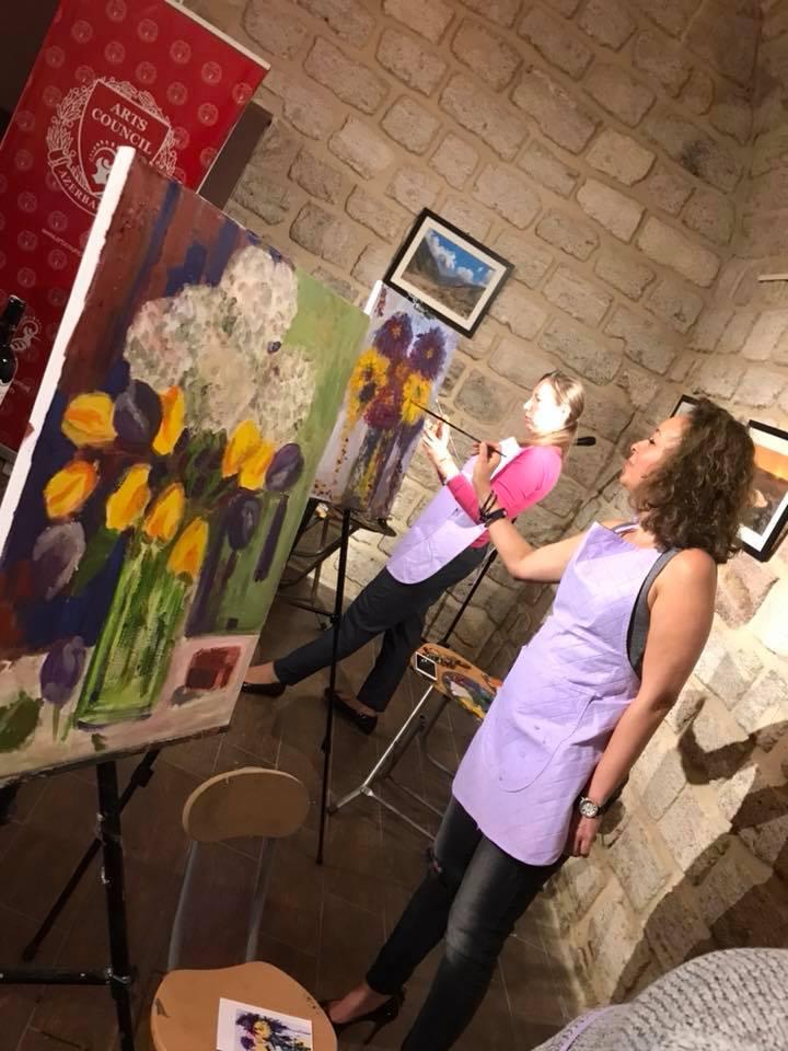 Красочные натюрморты и солнечные пейзажи Эльдара Бабазаде и его учеников (ФОТО)